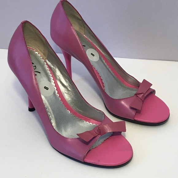 BCBG HIGH HEELS SHOES SIZE 8 - Picture 5 of 8